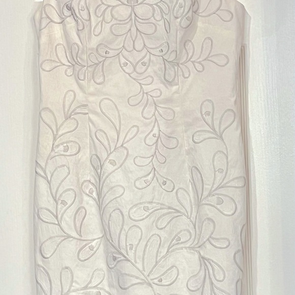 Antonio Melani white with silver embroidery design dress for any occasion sz 6 - Picture 10 of 16